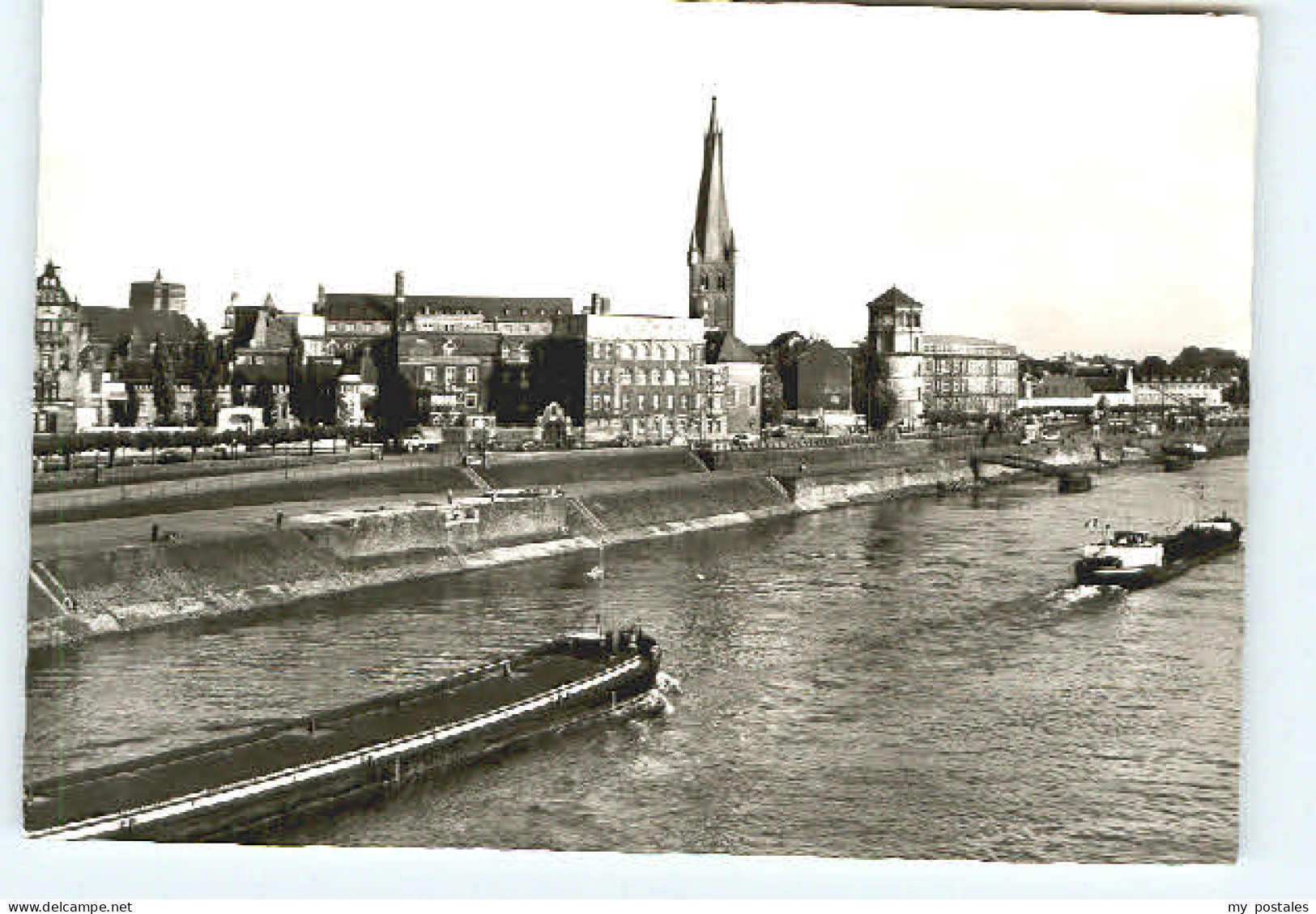 DuessELDORF  CITY