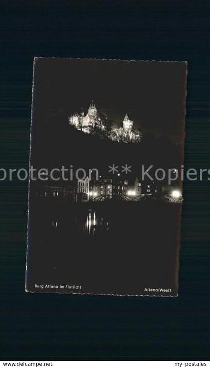 Altena Lenne Burg Altena im Flutlicht Nachtaufnahme