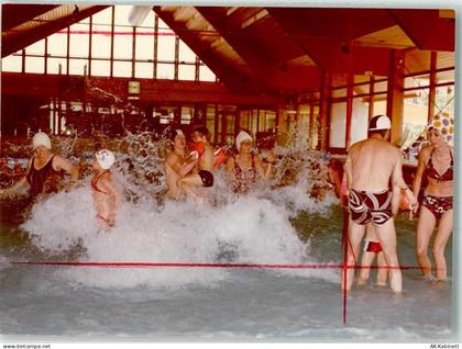 82377 W8122 Penzberg FOTO KEINE AK Schwimmbad Ort handschriftlich Foto O... - 39958854