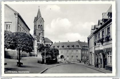 95233 W8662 Helmbrechts , Oberfr Foto AK Marktplatz Cafe Kirche - 51700614