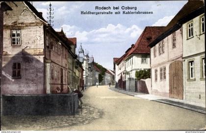 CPA Bad Rodach Oberfranken Bayern, Heldburgerstraße mit Kahlertsbrunnen