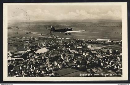 AK Böblingen, Ortsansicht vom Flugzeug aus, Schulflugzeug über der Stadt