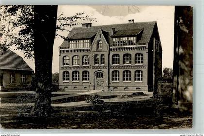 13165840 - Lindow Mark