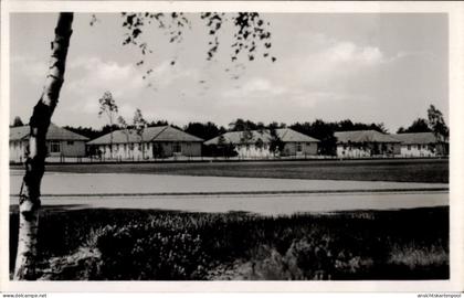 CPA Elstal Wustermark Brandenburg, Olympisches Dorf, Wohnhäuser am Sportplatz