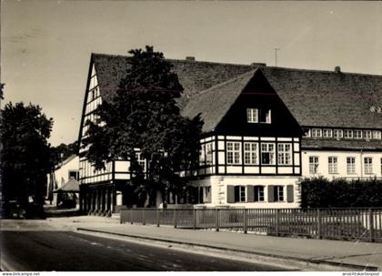 CPA Kleinmachnow in Brandenburg, Schwarzes und weißes Fachwerkhaus, Bäume, Straße, Zaun
