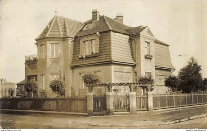 Photo CPA Neuwelzow Welzow Niederlausitz, Villa