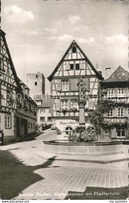 Bretten Baden Marktbrunnen mit Pfeifferturm