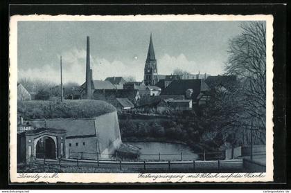 AK Dömitz i. M., Festungseingang mit Blick auf die Kirche