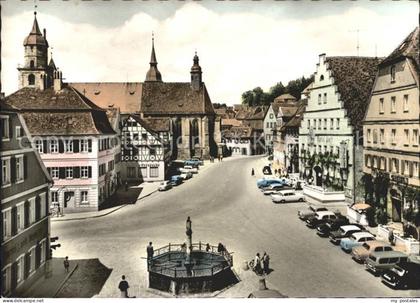 Feuchtwangen Der malerische Marktplatz Brunnen