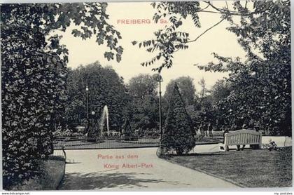 Freiberg Sachsen  * 1910