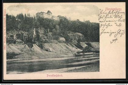 AK Fürstenberg / Weser, Flusspartie mit Porzellanfabrik
