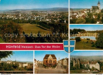 Huenfeld Landschaftspanorama Tor der Rhoen Kirche Schloss Freibad