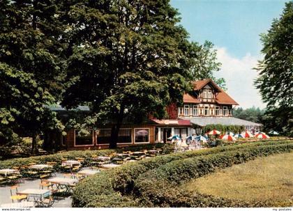 Koenigslutter Elm Waldgaststaette-Tetzelstein Elm Kaffeegarten Terrasse Sonnensc