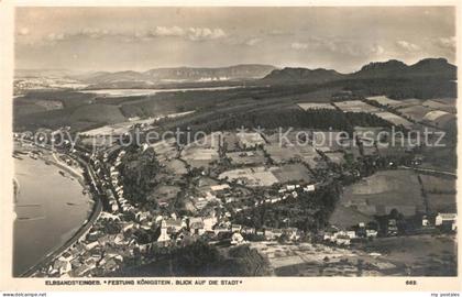 Koenigstein Saechsische Schweiz Festung Koenigstein Stadtblick