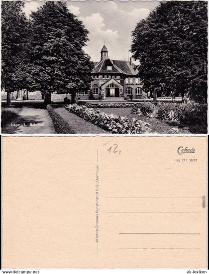 Ansichtskarte Lage (Lippe) Bahnhofsgebäude mit Gartenanlage 1968