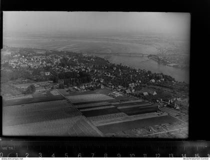 30052343 - Lauenburg , Elbe