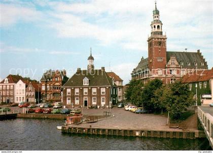 Leer Ostfriesland Am Hafen mit Rathaus