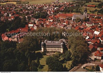 Lich Hessen Fliegeraufnahme mit Schloss