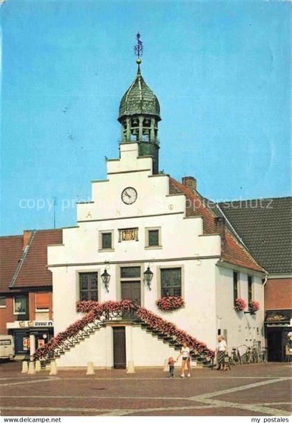 Brockhausen Lingen Historisches-Rathaus Stufengiebel Glockenturm Uhr Blumenbalko
