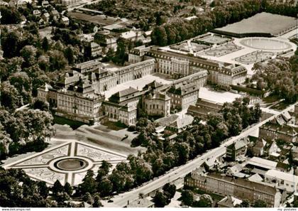 LUDWIGSBURG  BW Schloss-Ludwigsburg Barockschloss Gartenschau Bluehendes-Barock