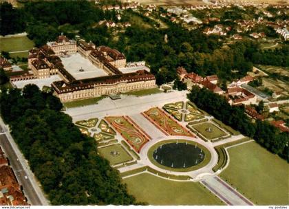 Ludwigsburg  Wuerttemberg Schloss Ludwigsburg mit Gartenschau Bluehendes Barock