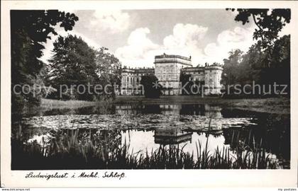 Ludwigslust Schloss Teich