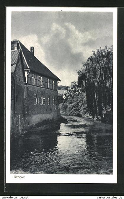 AK Lüchow, Flusspartie mit Fachwerkhaus