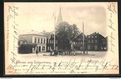 AK Lütjenburg, Marktplatz mit Einheimischen