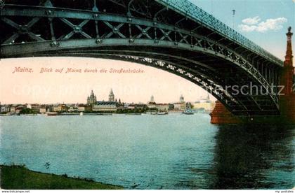 Mainz  Rhein Strassenbruecke Blick auf Mainz