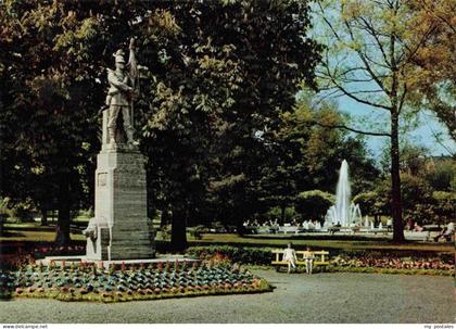 Marktredwitz Stadtpark mit Dr Holzberger Brunnen