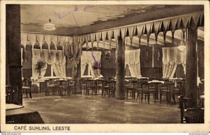 CPA Leeste Weyhe Niedersachsen, Café Suhling, Innenansicht, Tische und Stühle, Vorhänge, keine Pe