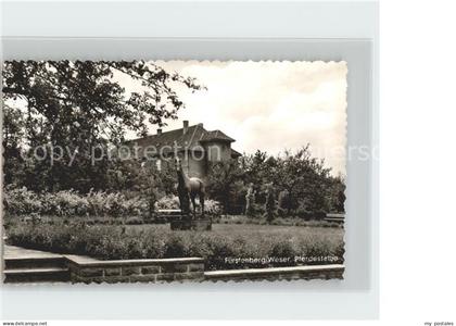 Fuerstenberg Weser Pferdestatue