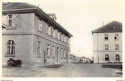 Deutschland - NEUSTADT (Weinstr.) Kaserne des französischen Kürassier-Regiments - Französische Besatzungszone