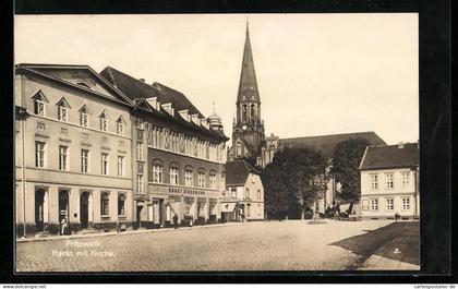 AK Pritzwalk, Markt mit Kirche