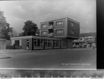 30061138 - Ratingen