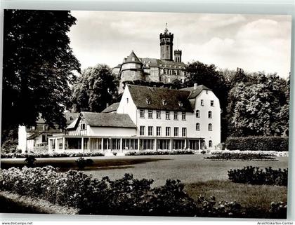 39523369 - Schaumburg Schloss
