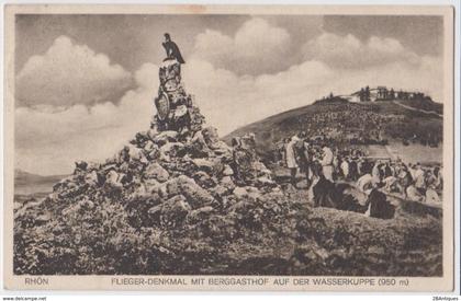 Rhön - Fliegerdenkmal mit Berggasthof auf der Wasserkuppe