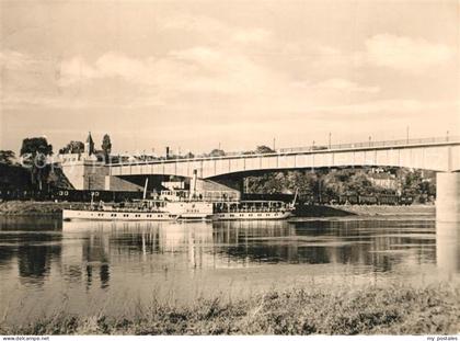 Riesa Sachsen Neue Elbbruecke Dampfer Riesa
