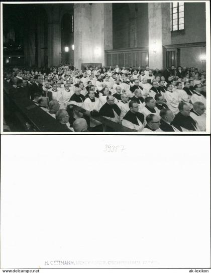 Ansichtskarte Oschersleben Kirche Innen Veranstaltung voll 1963