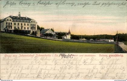 CPA Johannisbad Schmeckwitz Räckelwitz Oberlausitz, Hotelgebäude, Wiese, Bäume, Hinweis auf ganzjä