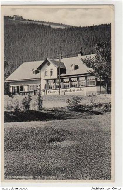 39075126 - Germaniabaude mit Heufuder / Kreis Loewenberg - Lwówek Slaski gelaufen 1931 kleiner Knick oben und unten rec