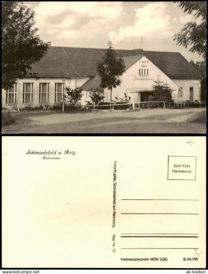 Ansichtskarte Schmiedefeld (Rennsteig) Partie am Kulturhaus 1966