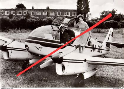 AK Berlin Lufttaxi Flugzeug Super Aero 45 Deutsche Lufthansa Strausberger Platz Flughafen Schönefeld Aviation Aereo DDR