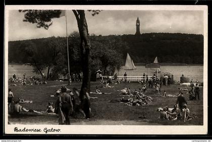 AK Berlin-Gatow, Badewiese mit Besuchern