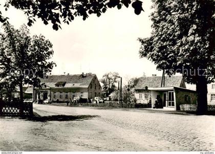 Heinersdorf Fuerstenwalde Spree An der Bushaltestelle
