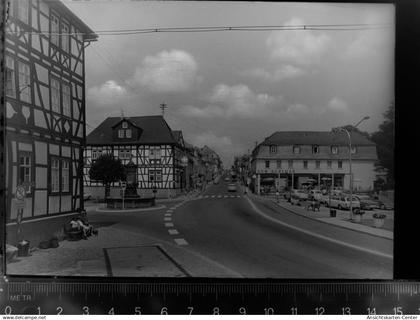 30048942 - Usingen