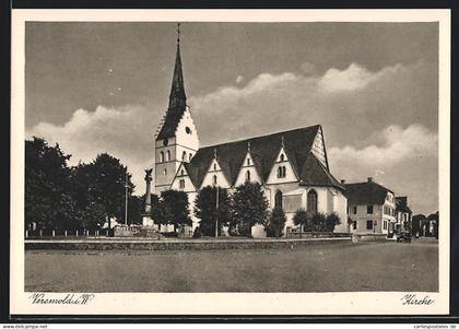 AK Versmold i. W., Blick zu Kirche und Denkmal