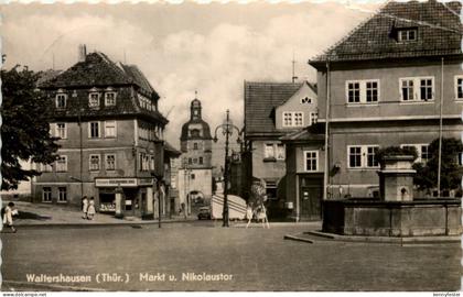 Waltershausen in Thüringen, Markt u. Nikolaustor