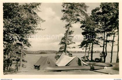 Waren Mueritz Blick vom Ecktannenufer auf die Mueritz Zelte