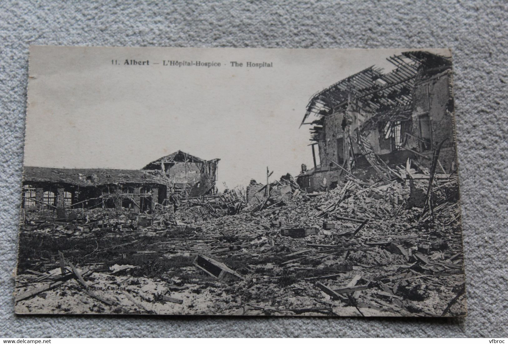 E525, Albert, l'hôpital hospice, Militaria, Somme 80